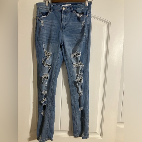 Jeans sz 7 - Picture 1 of 3